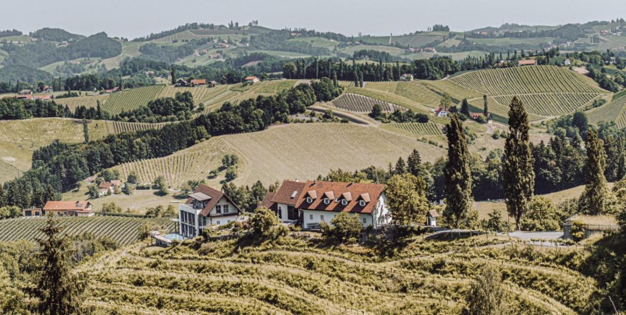 Winehouse Living Villa Leutschach Exterior photo